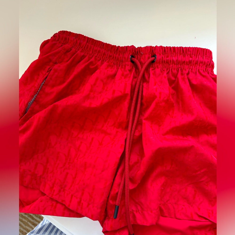 dior pool short. 5” inseam. men’s small